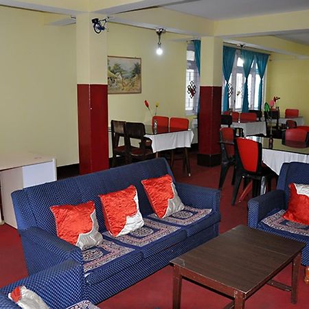 Hotel Palbheu Гангток Екстериор снимка