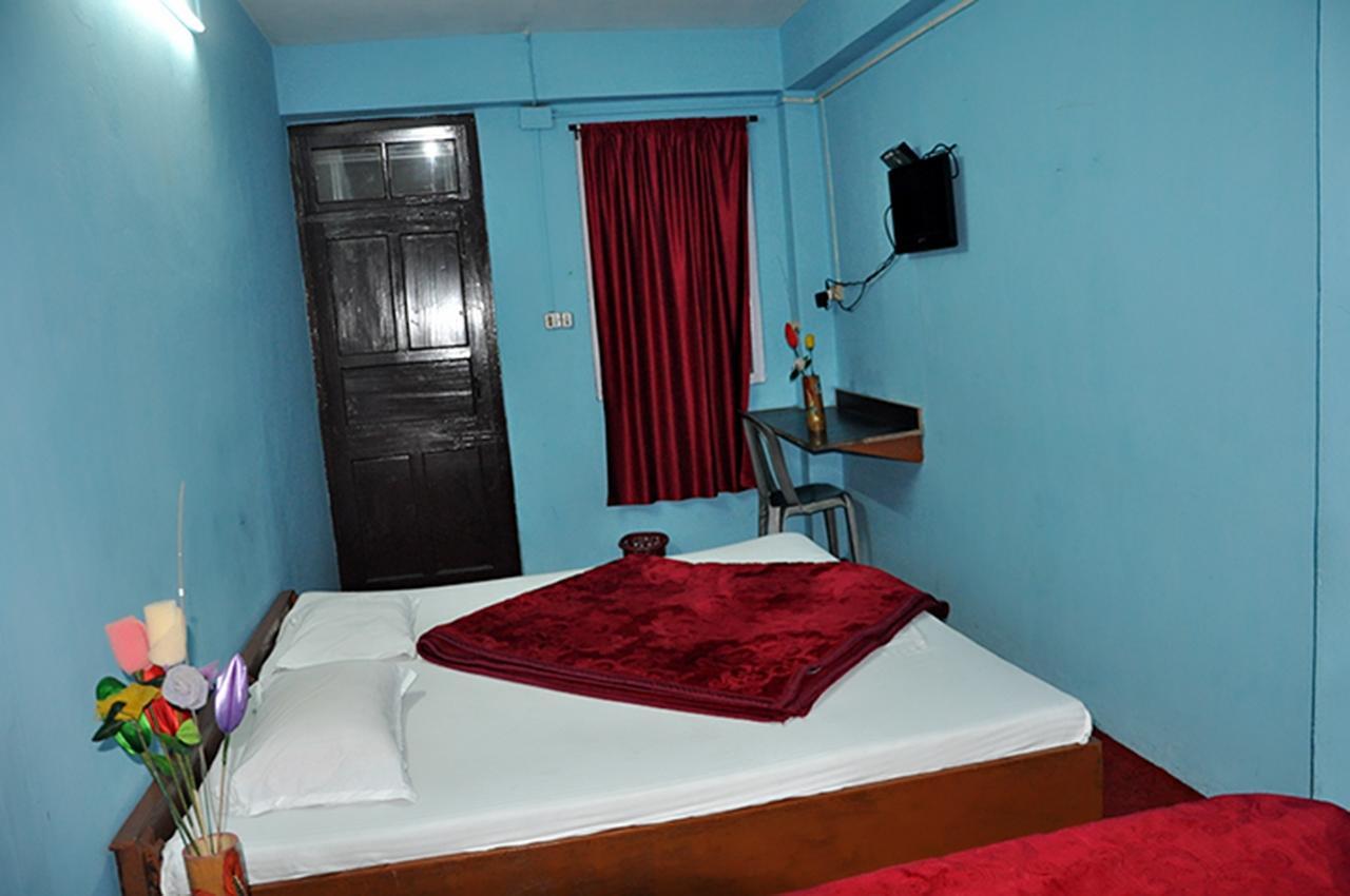 Hotel Palbheu Гангток Екстериор снимка