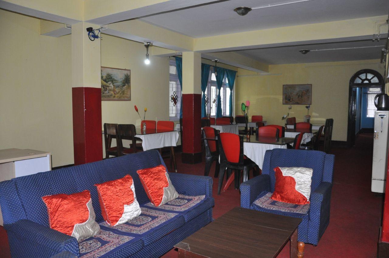 Hotel Palbheu Гангток Екстериор снимка